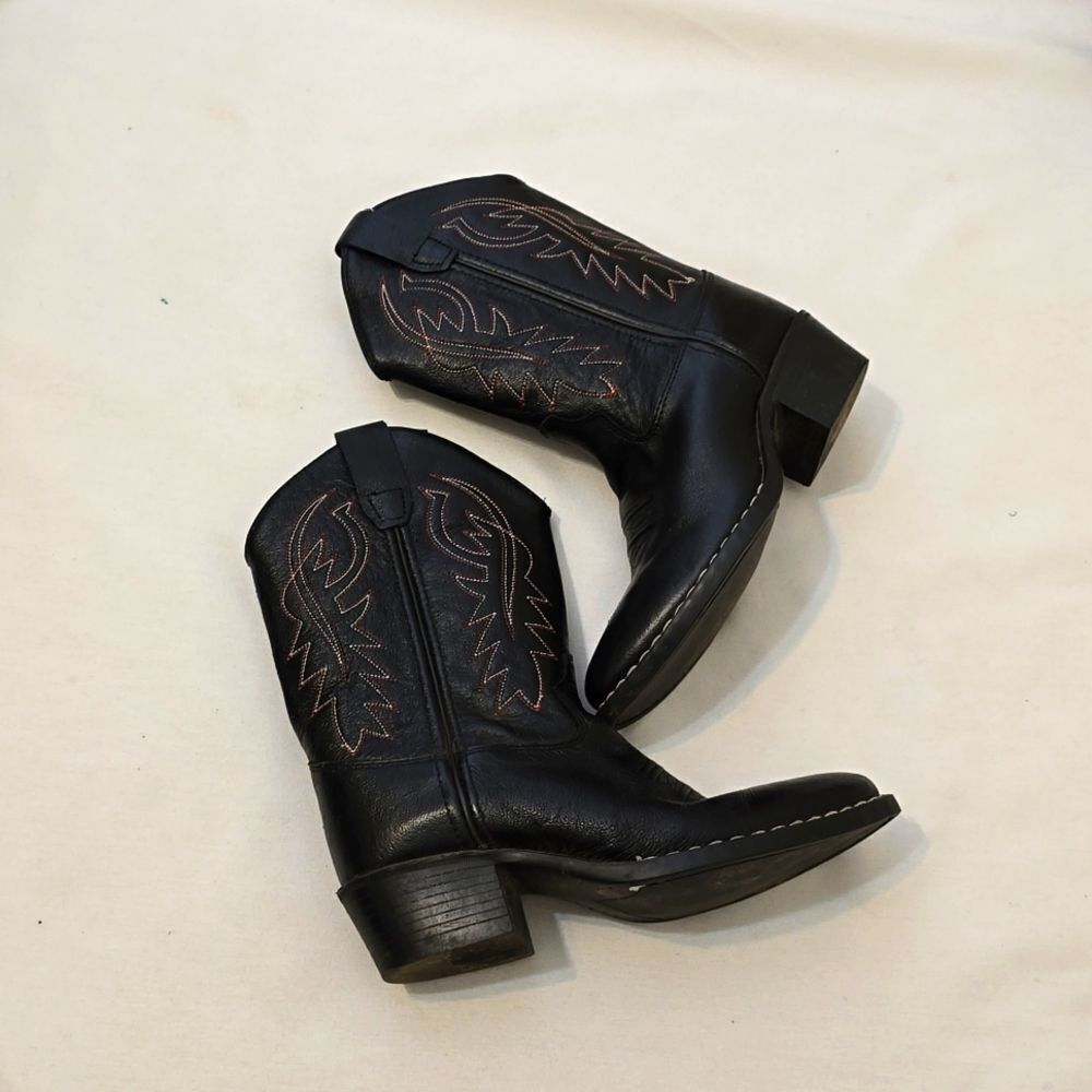 CODY JAMES BOYS WESTERN BOOTS SIZE 2